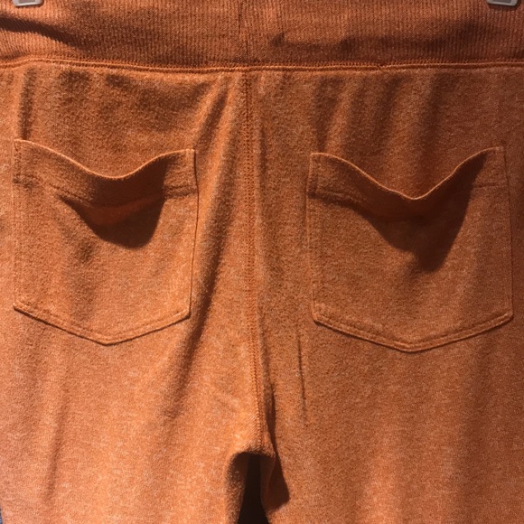 Lightweight J.Crew Joggers - Picture 6 of 6